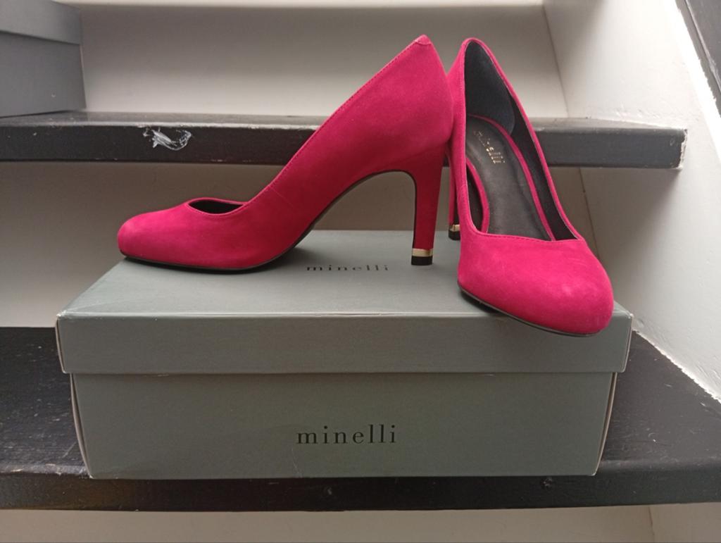 MINELLI Rode Pumps mt 37 - NIEUW, Pumps, Nieuw, Ophalen of Verzenden, MINELLI