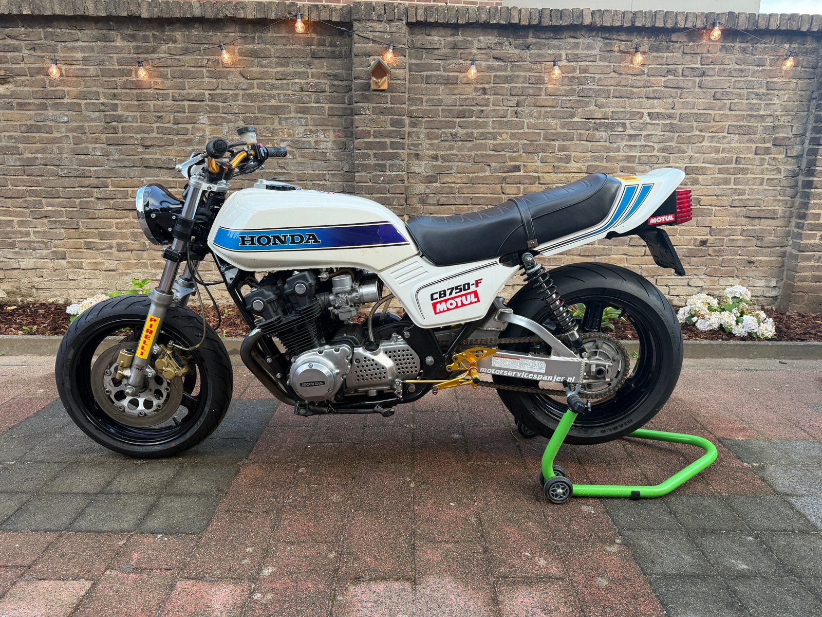 Honda CB750F 1980 Hybrid custom, Motoren, 750 cc, Sportuitlaat, 4 cilinders, Motorrijbewijs A