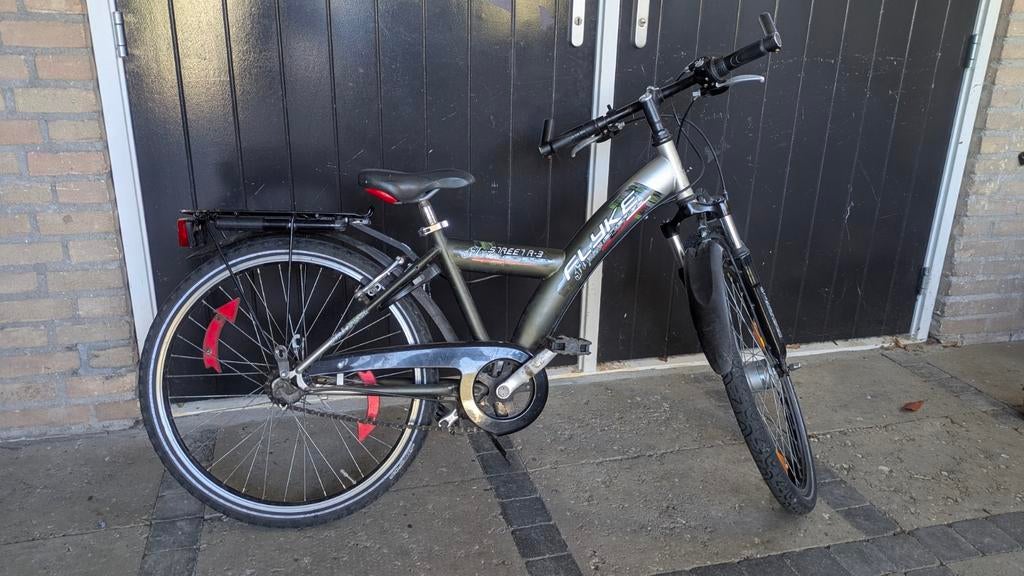 Stevige Flyke Street R3 fiets 24 inch - Gebruikt maar goed, Fietsen en Brommers, Gebruikt, Velgrem, Versnellingen, 50 tot 53 cm