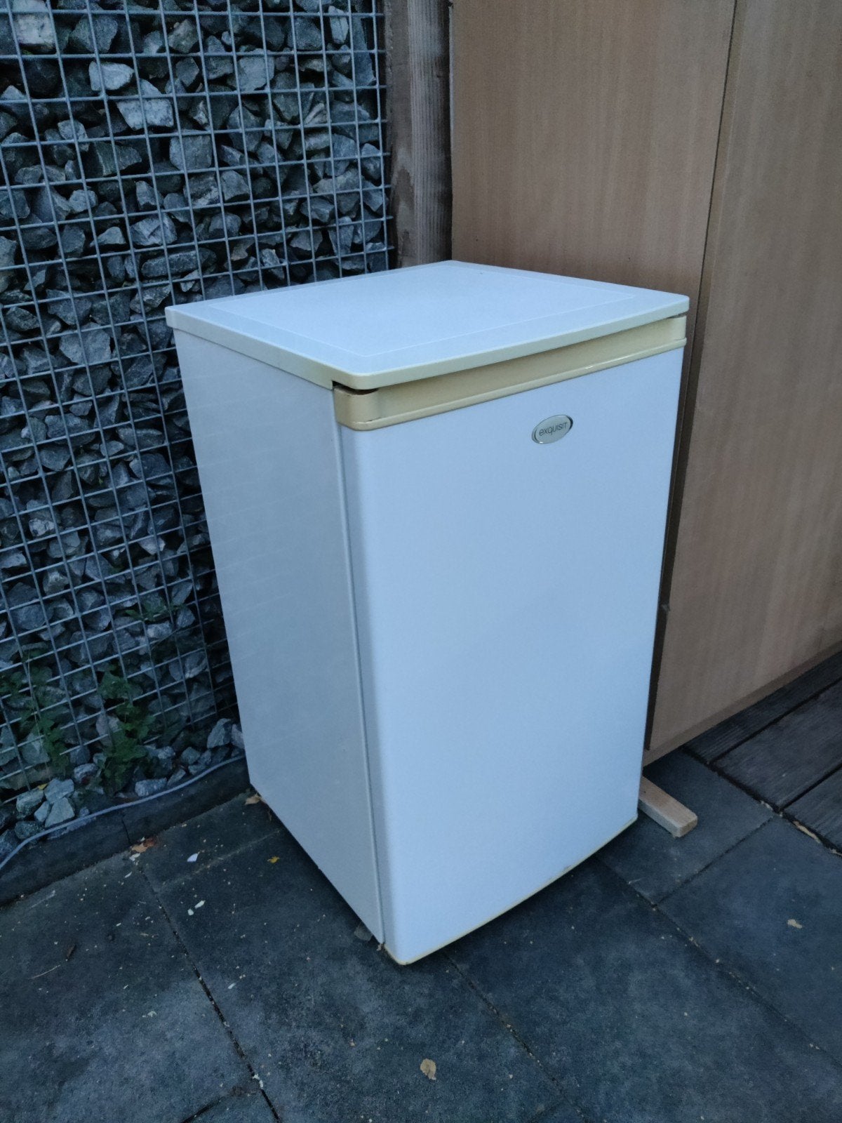 Tafelmodel koelkast, smal zonder vriesvak, Ophalen, 45 tot 60 cm, Zonder vriesvak, Gebruikt
