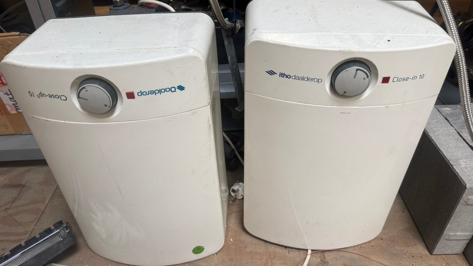 Itho Daalderop Close-in Boiler 10L – Keukenboiler 2 stuks, Doe-het-zelf en Verbouw, Minder dan 20 liter, Ophalen, Zo goed als nieuw