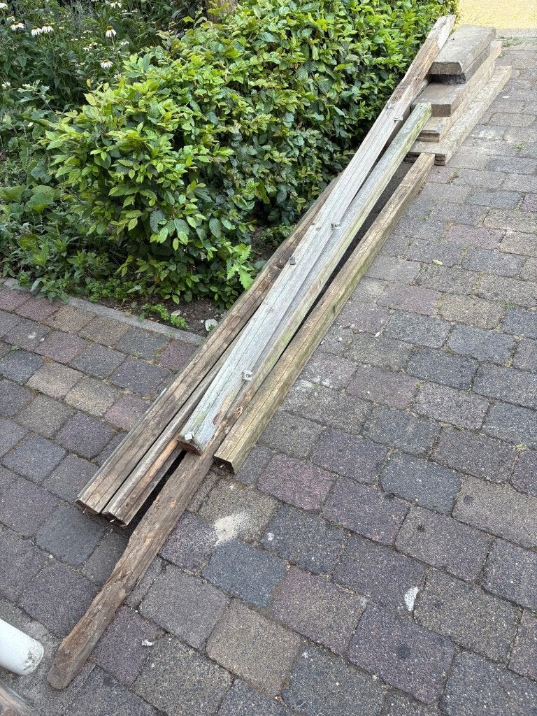 hardhouten schutting palen gratis ophalen, Tuin en Terras, Schuttingen, Ophalen, Gebruikt, Minder dan 3 meter, 2 meter of meer