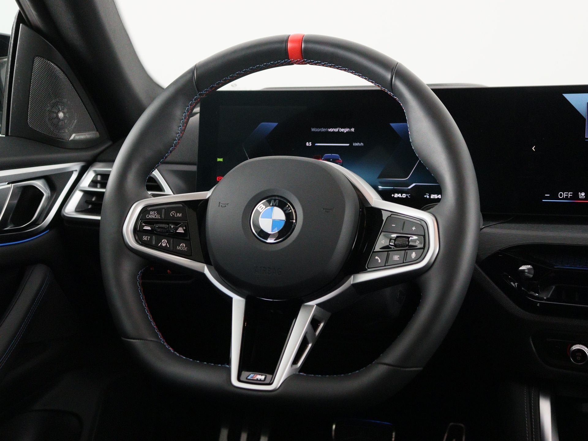 BMW i4 M60 xDrive Gran Coupé SoH 99% (bj 2026, automaat), Auto's, BMW, 81 kWh, Stof, Gebruikt, Zwart