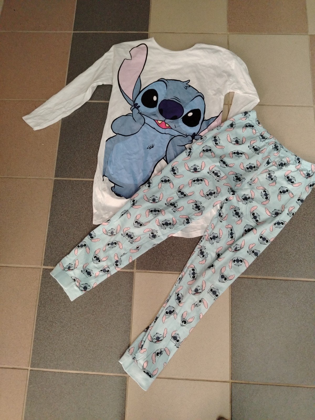 Leuke Stitch pyjama maat 152, Ophalen of Verzenden, Zo goed als nieuw, Jongen of Meisje, Nacht- of Onderkleding