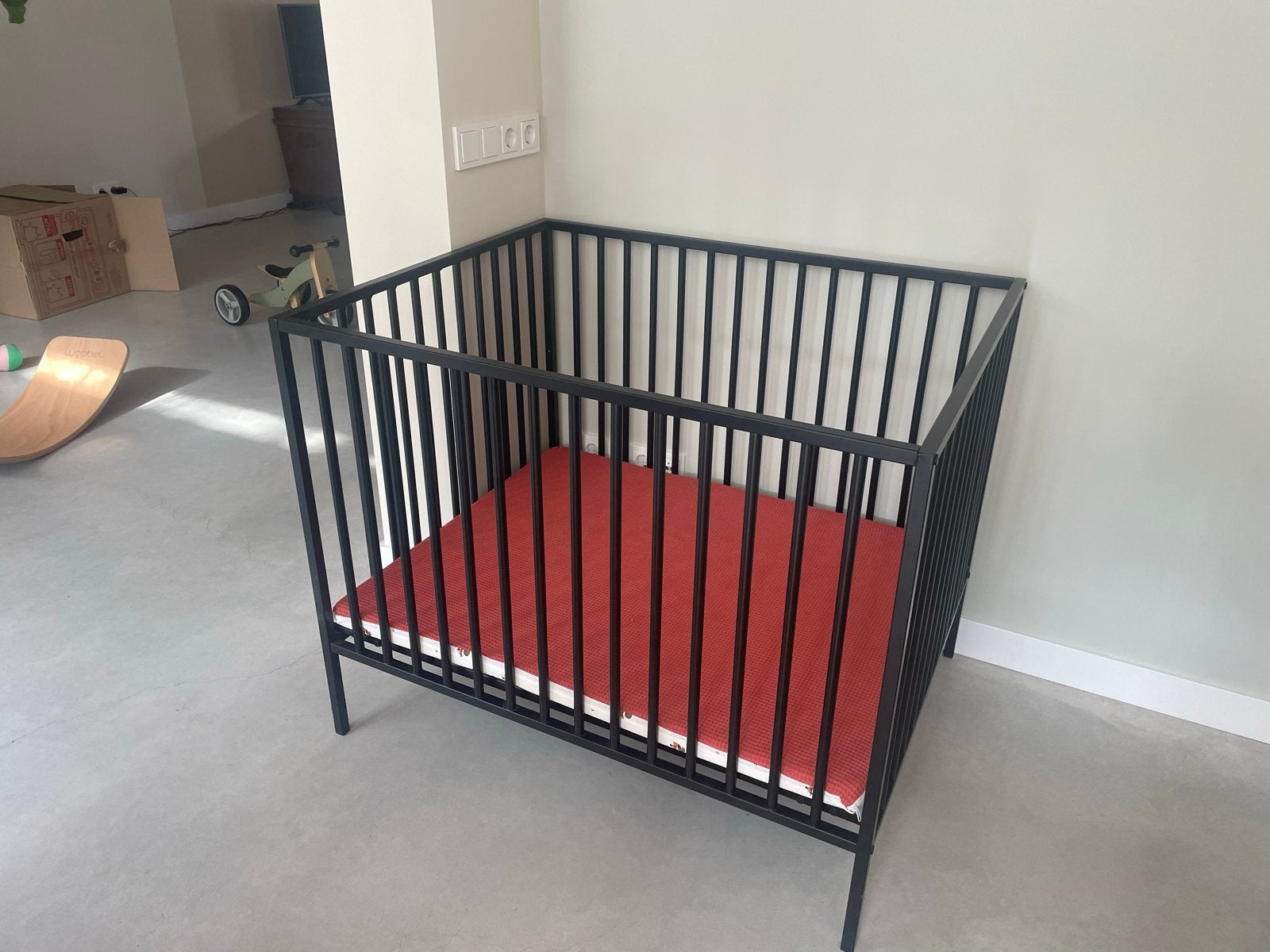 Babypark stalen box zwart met matras 80x100cm, Ophalen, Zo goed als nieuw, Rechthoekig