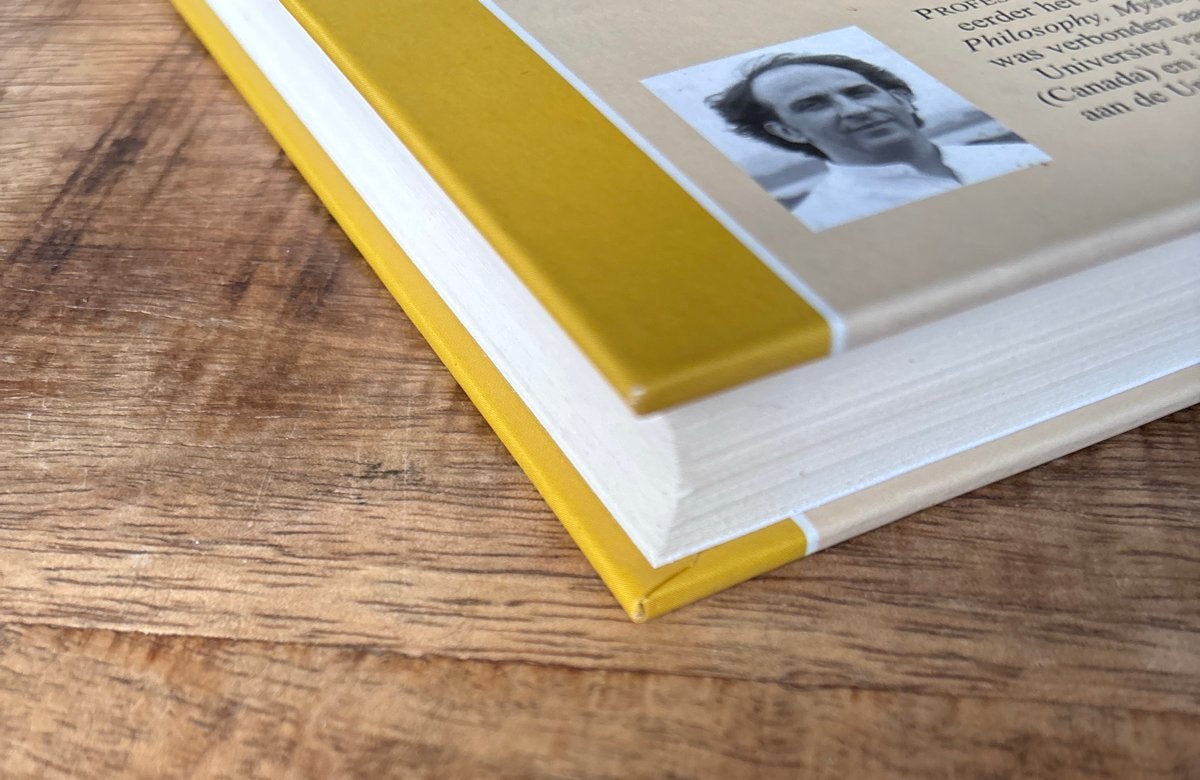 Verborgen plaatsen van wijsheid - Peter Kingsley (Hardcover), Boeken, Ophalen of Verzenden, Zo goed als nieuw, Wijsbegeerte of Ethiek