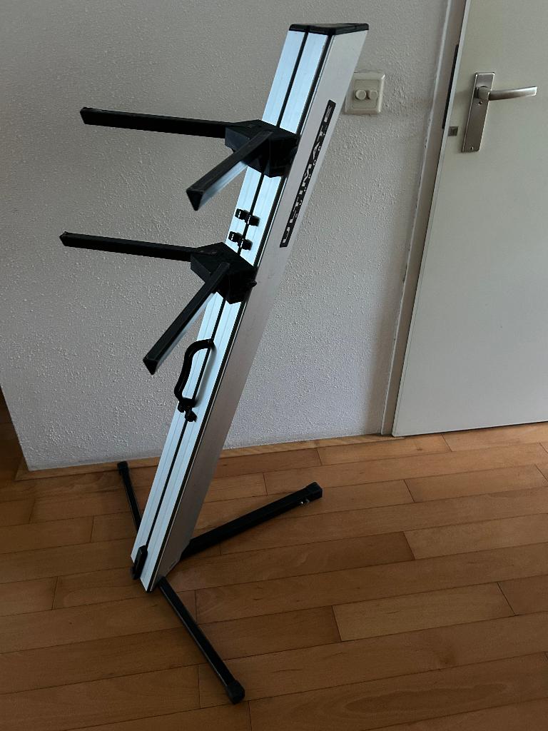 Ultimate AX48S Keyboard stander, Muziek en Instrumenten, Ophalen, Gebruikt, Instrumentstandaard, Keyboard of Synthesizer