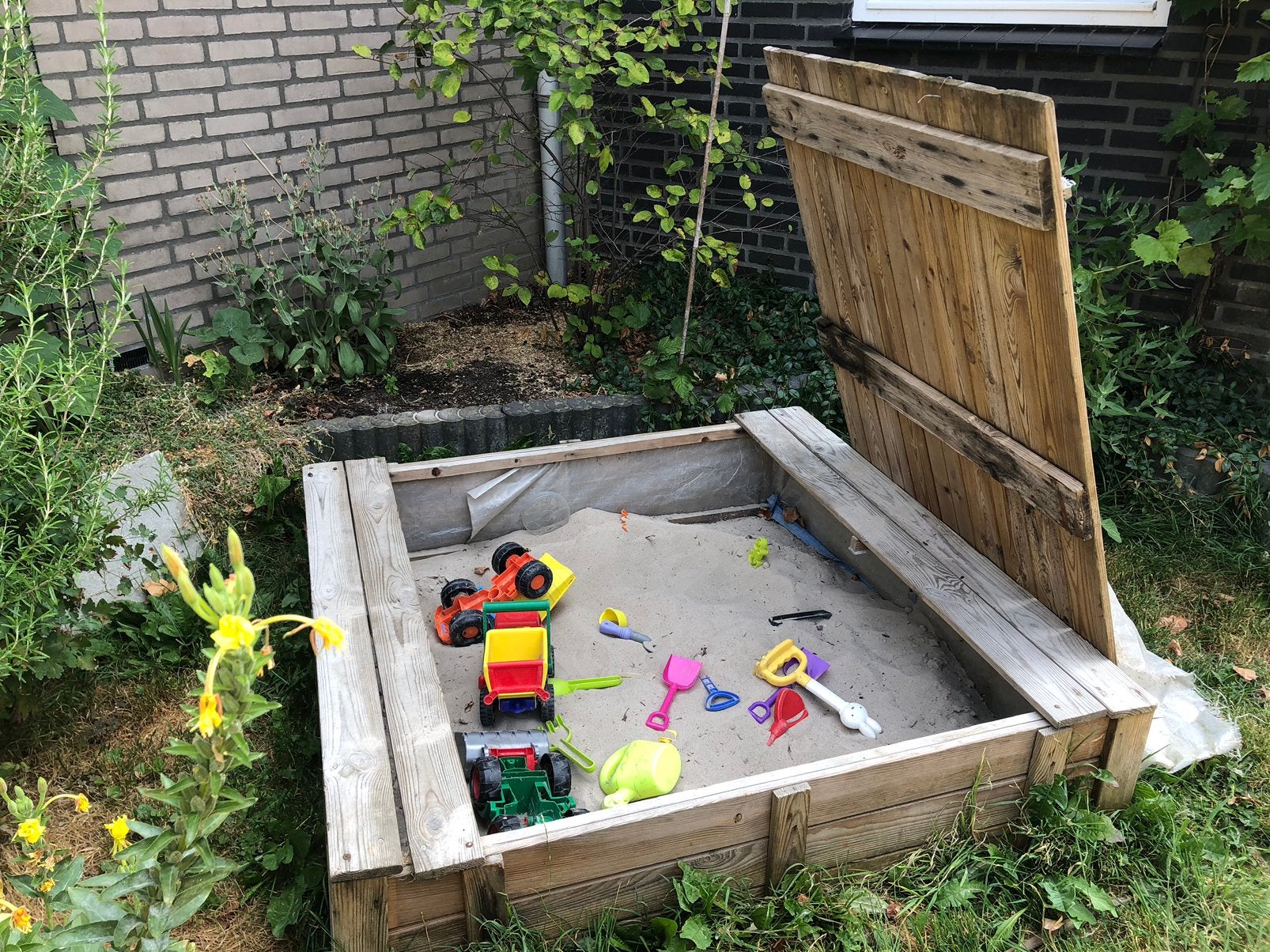Houten Zandbak met deksel 120x120, Ophalen, Gebruikt