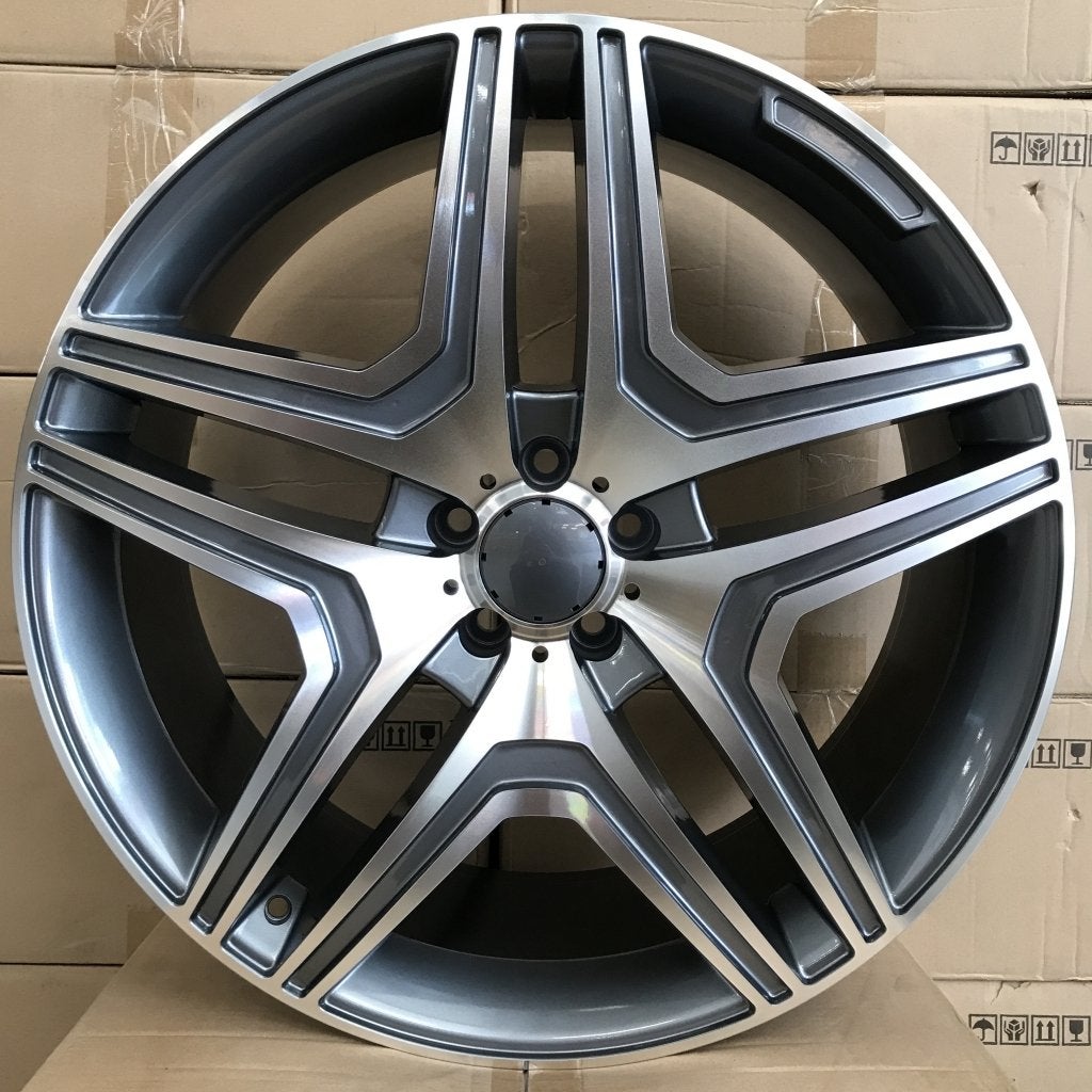 Nieuwe set 22'' Mercedes ML63 amg velgen evt + banden, Niet ingevuld, Velg(en), Niet ingevuld, Nieuw