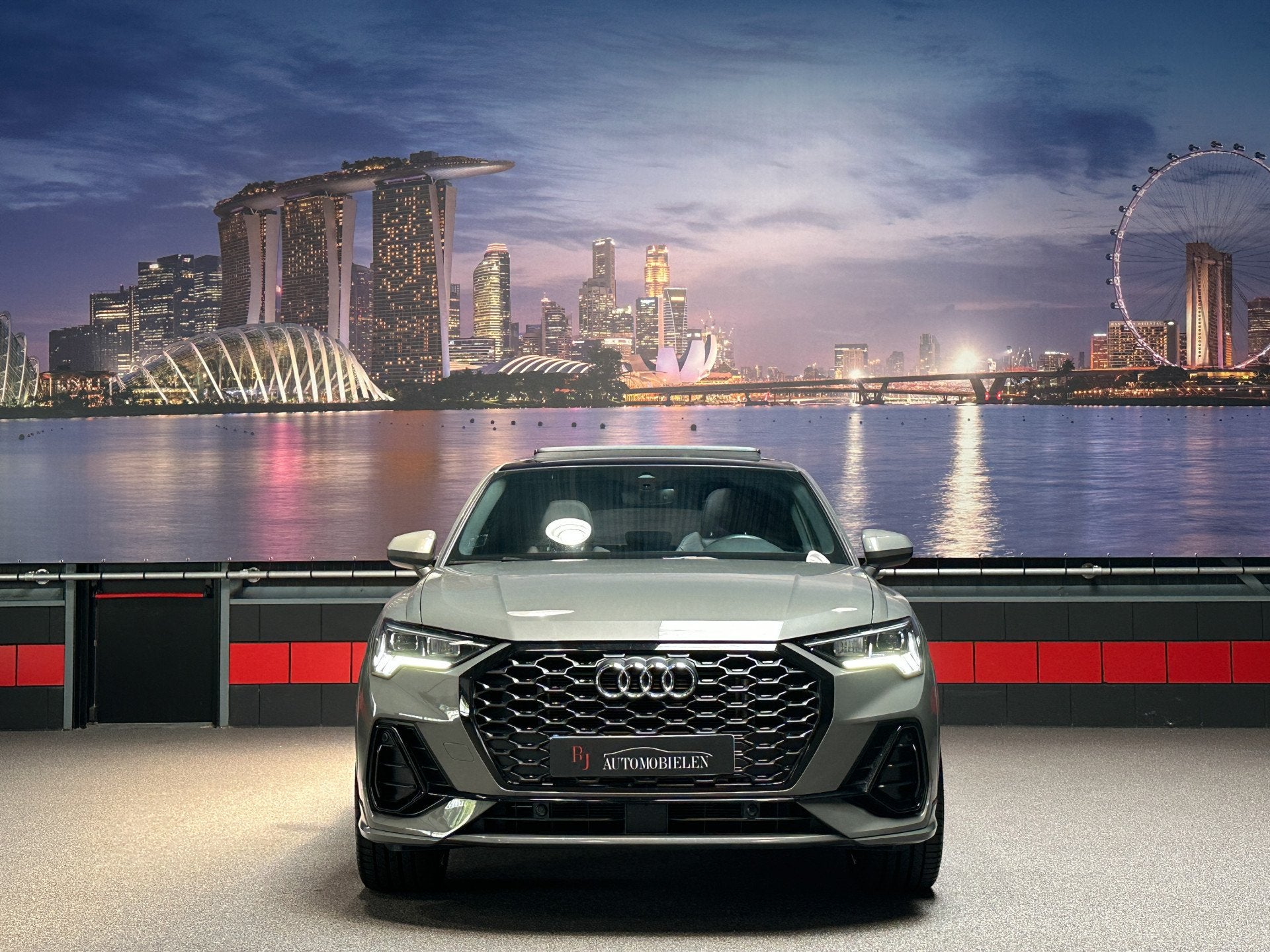Audi Q3 Sportback 35 TFSI 3x S-Line Sfeerlicht|Keyless|camer, Auto's, 4 cilinders, 1505 kg, Origineel Nederlands, Bedrijf