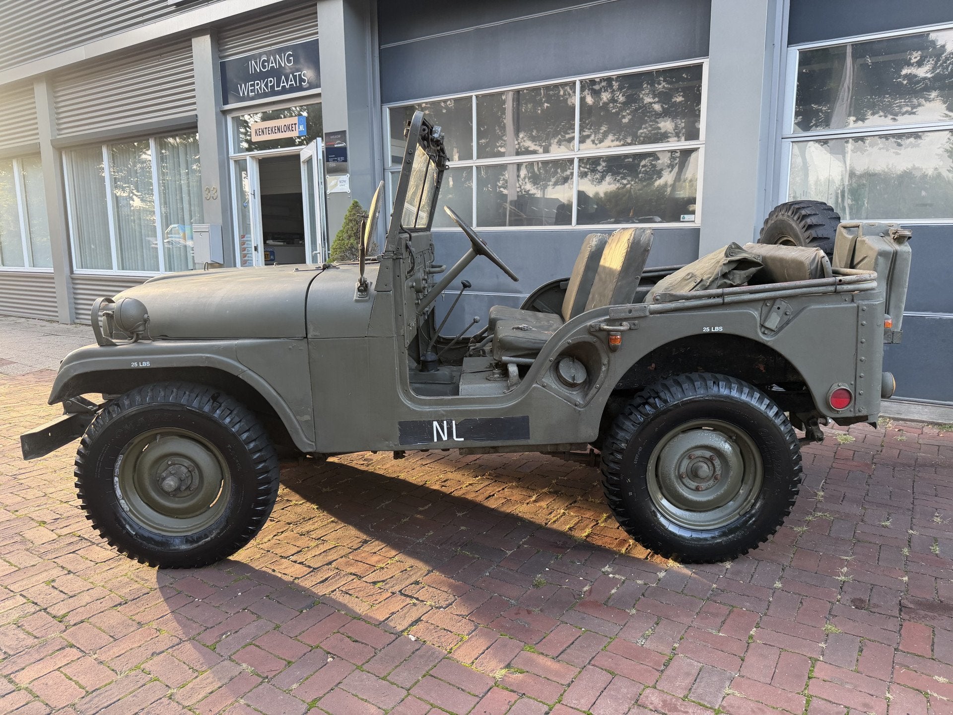 NEKAF M 38 A Uit 1962 – Echte Militaire Klassieker Uniek &, Auto's, Overige merken, Stof, Cabriolet, 4 stoelen