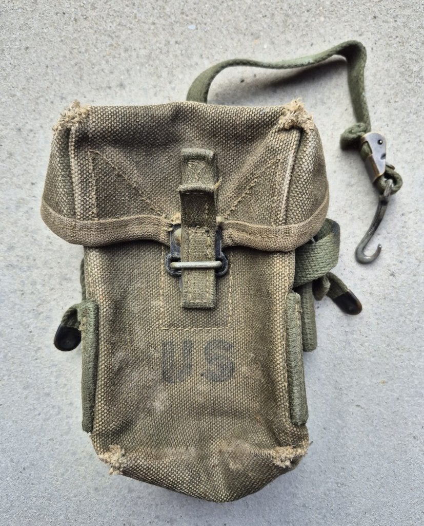 US Army Vietnam M16 munitietas Ammo Pouch, Verzamelen, Verzenden, Landmacht, Amerika
