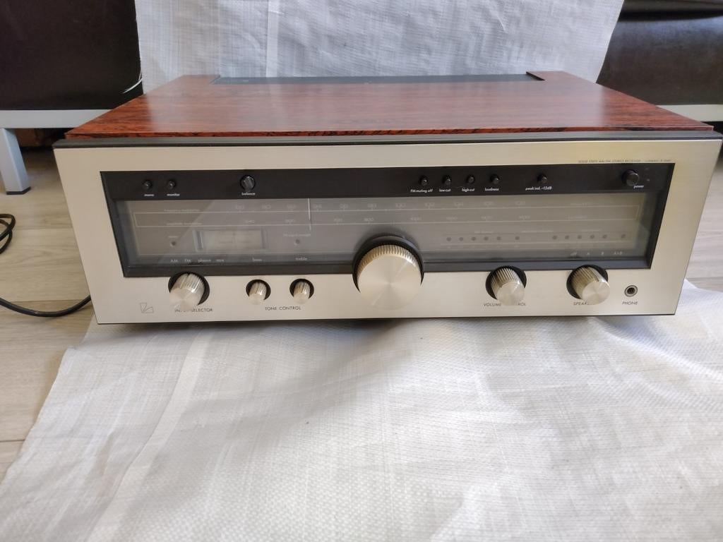 Luxman R-1040, Ophalen