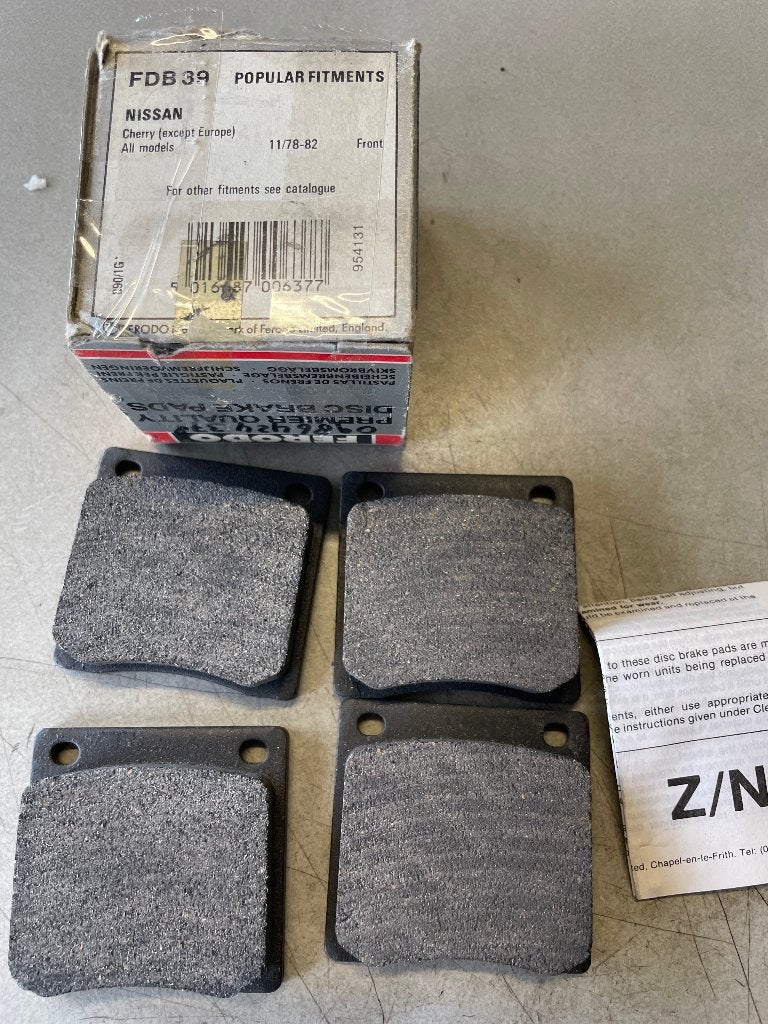 Diversen nieuwe auto onderdelen Nissan Cherry, Auto diversen, Ophalen of Verzenden, Nieuw