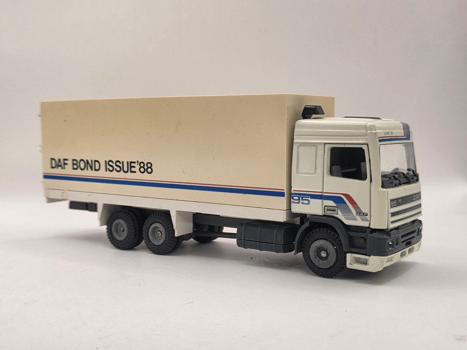 daf 95 space cab, Hobby en Vrije tijd, Ophalen of Verzenden, Zo goed als nieuw, Bus of Vrachtwagen, Tekno
