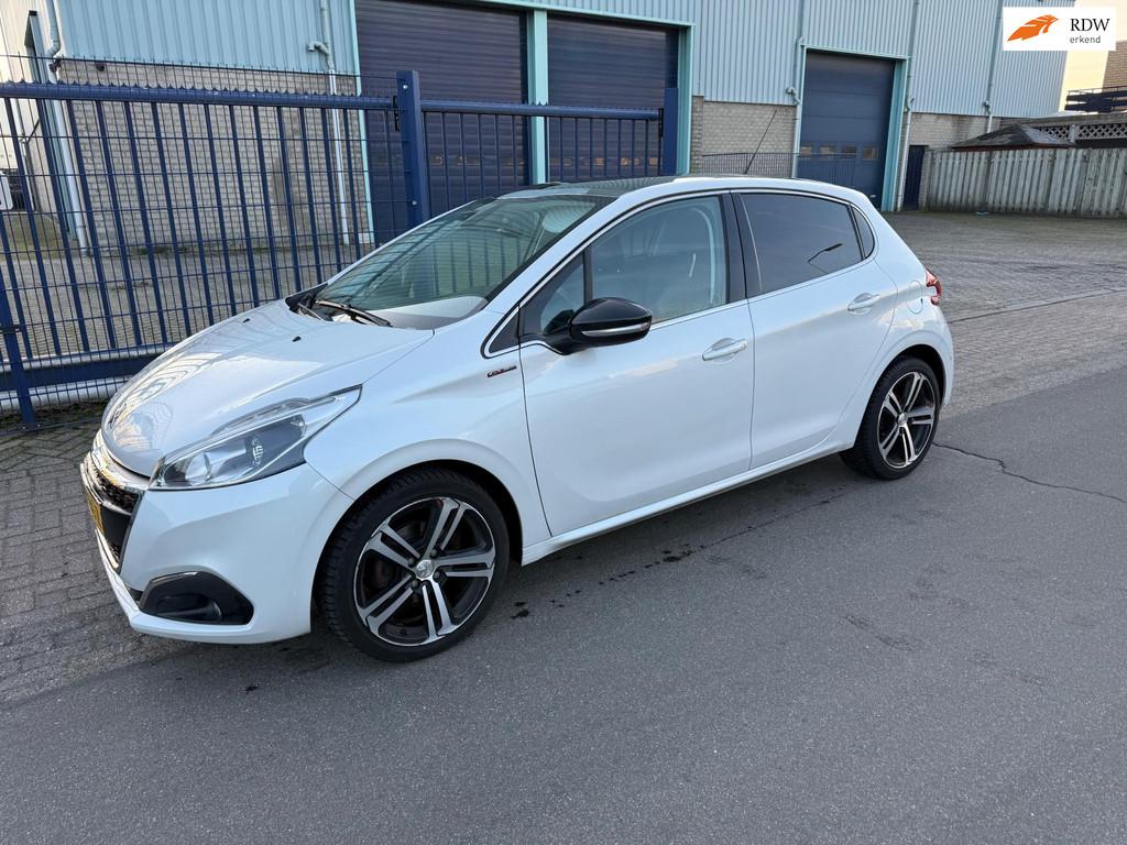Peugeot 208 1.2 GT-line *151.748 KM*CLIMA*LEER*NAVI*PANO, Voorwielaandrijving, Lichtsensor, Bedrijf, Handgeschakeld