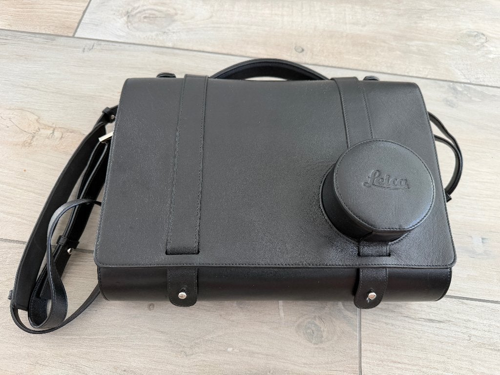 Originele Leica leren tas voor Leica Q (19504), Audio, Tv en Foto, Fotocamera's Digitaal, Ophalen of Verzenden, Zo goed als nieuw