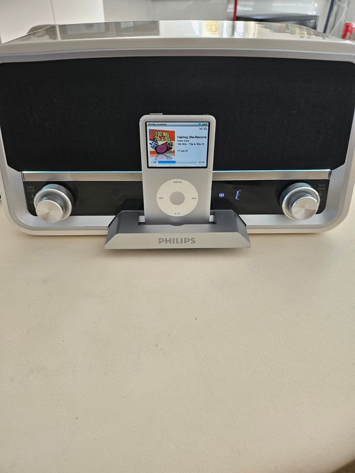 Apple iPod Classic 80GB met Philips speaker, Audio, Tv en Foto, Mp3-spelers | Apple iPod, 40 GB en meer, Gebruikt, Classic, Ophalen of Verzenden