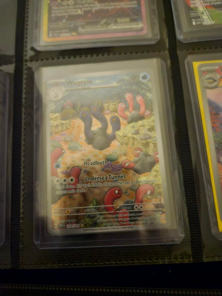 Pokemon Wugtrio 224/091 Paldean Fates, Ophalen of Verzenden, Zo goed als nieuw, Losse kaart, Foil