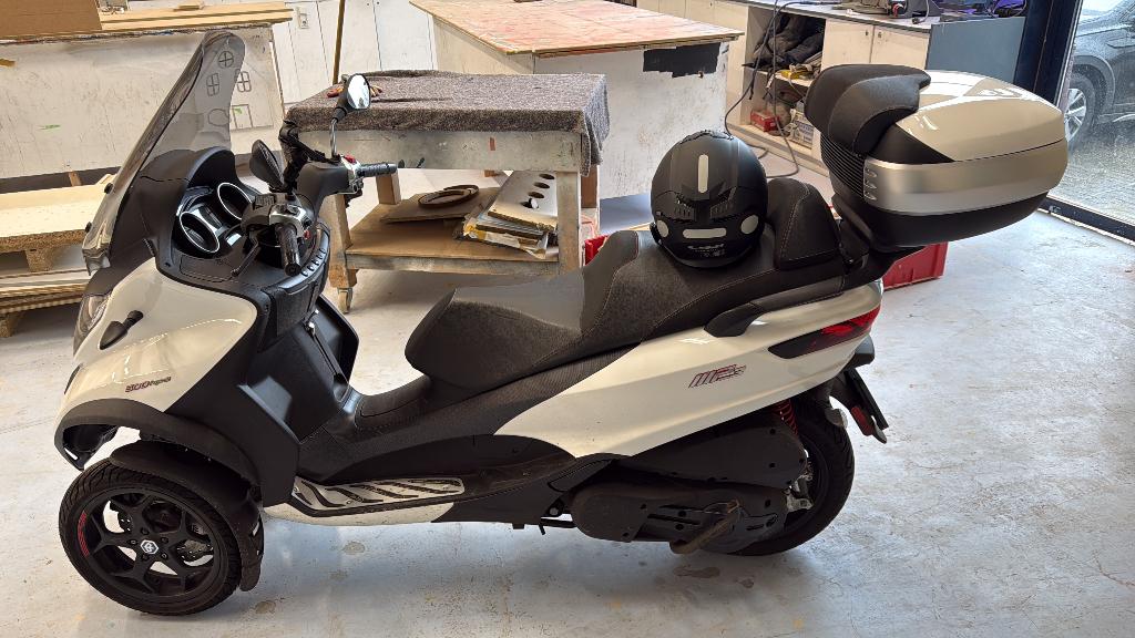 piaggio MP3 500 HPE, Ophalen, Overige modellen, Zo goed als nieuw, Benzine