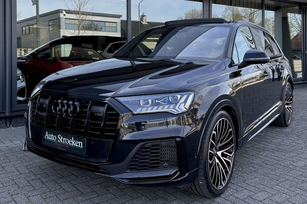 Audi Q7 55 TFSIe Quattro S-Line RS Leder Pano Laser B&O, Auto's, Audi, Automaat, 14 kWh, Gebruikt, Zwart