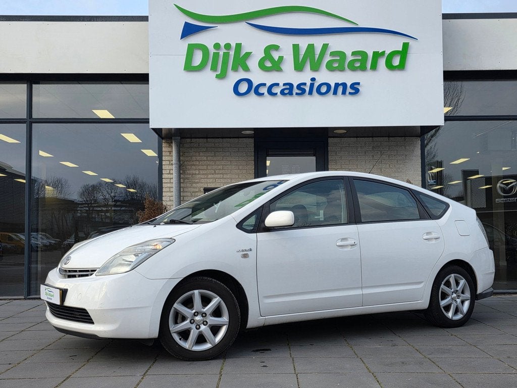 Toyota Prius 1.5 VVT-i Comfort Hybrid Automaat – Dealer on, Auto's, Toyota, 1497 cc, Gebruikt, 4 cilinders, Automatische klimaatregeling