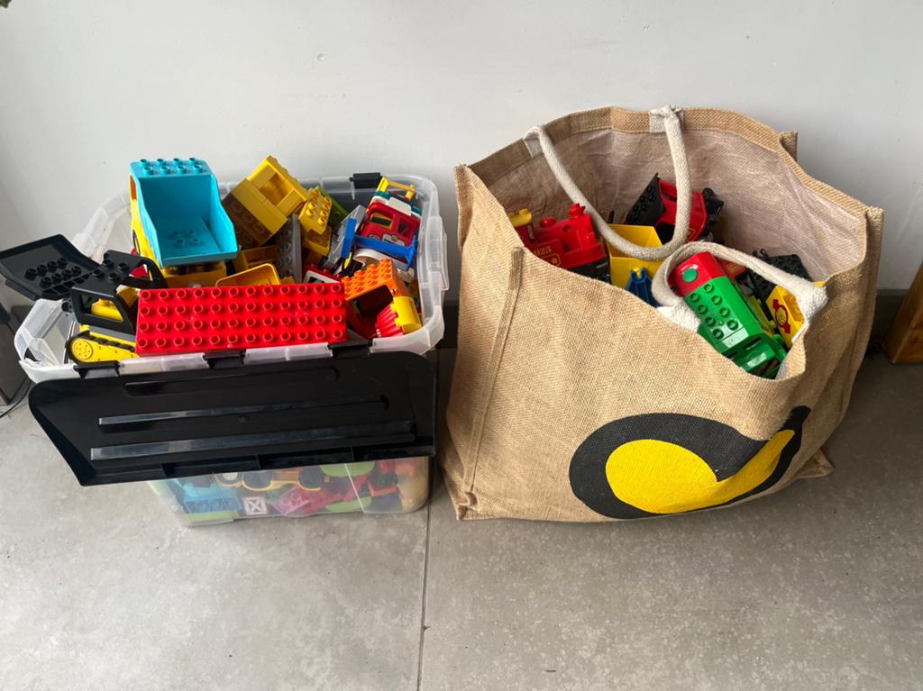 Grote partij LEGO Duplo en grote partij duplo trein(baan), Kinderen en Baby's, Speelgoed | Duplo en Lego, Ophalen, Inclusief extra onderdelen