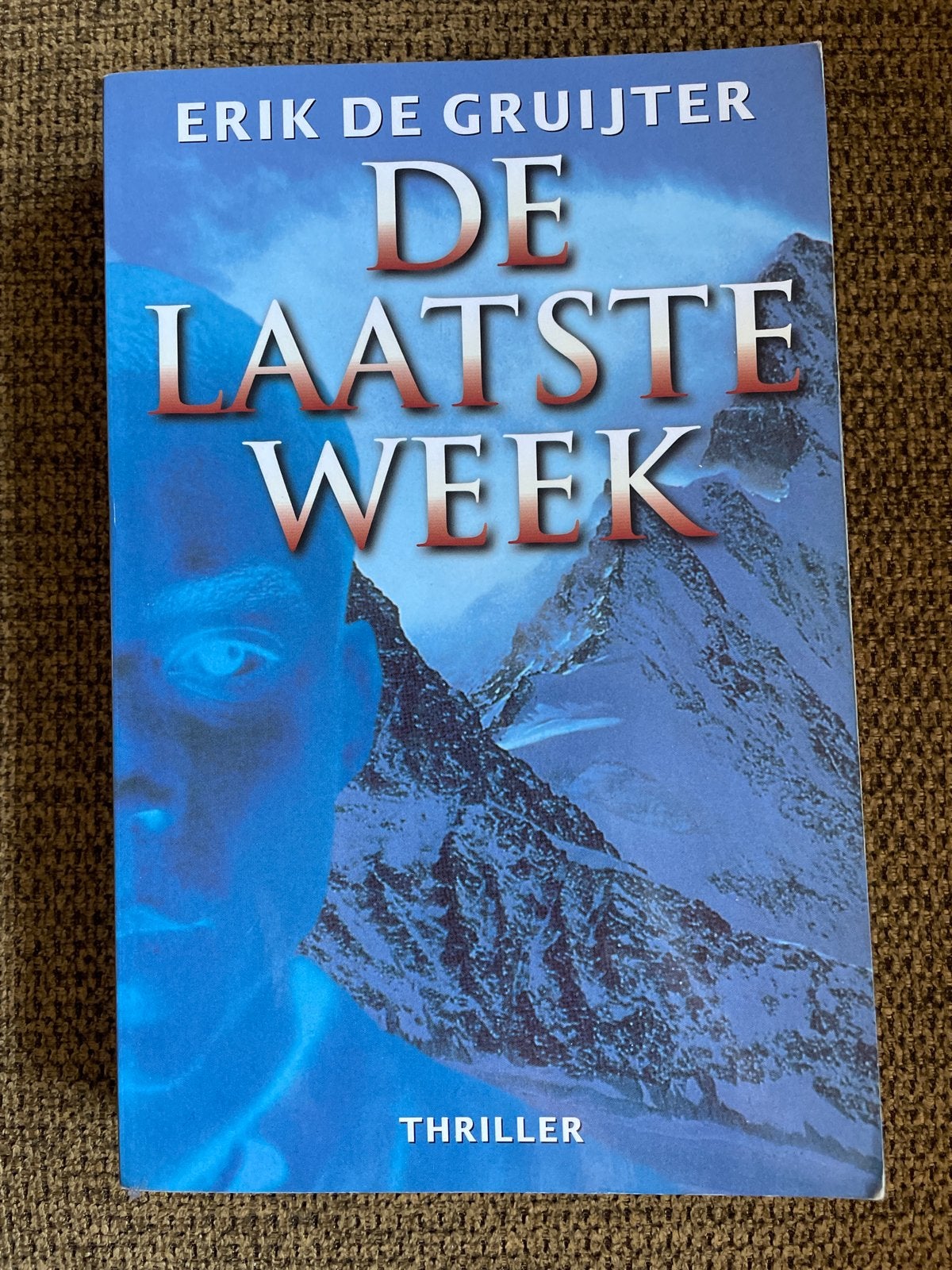 E. de Gruyter - De laatste week, Ophalen of Verzenden, Gelezen, E. de Gruyter