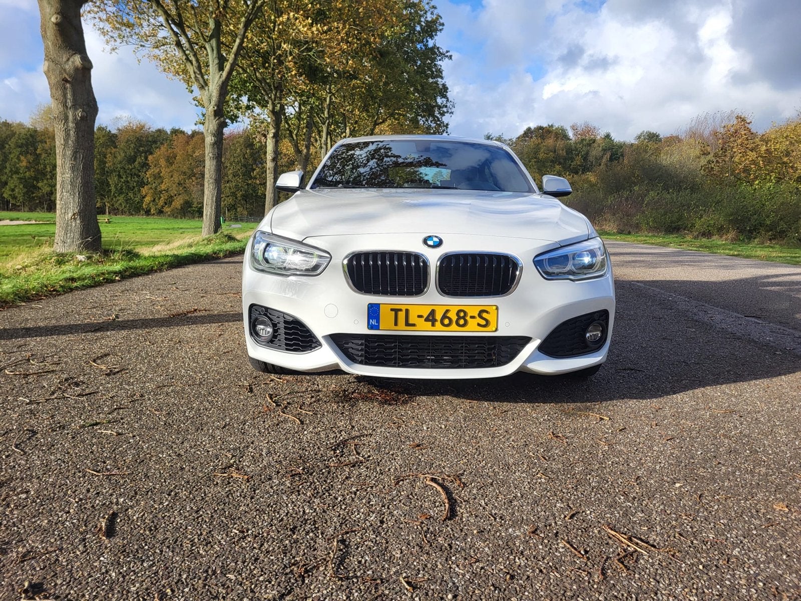 BMW 1-Serie 118i 136pk Aut 2018 Wit, Auto's, BMW, 1295 kg, Wit, Origineel Nederlands, 650 kg