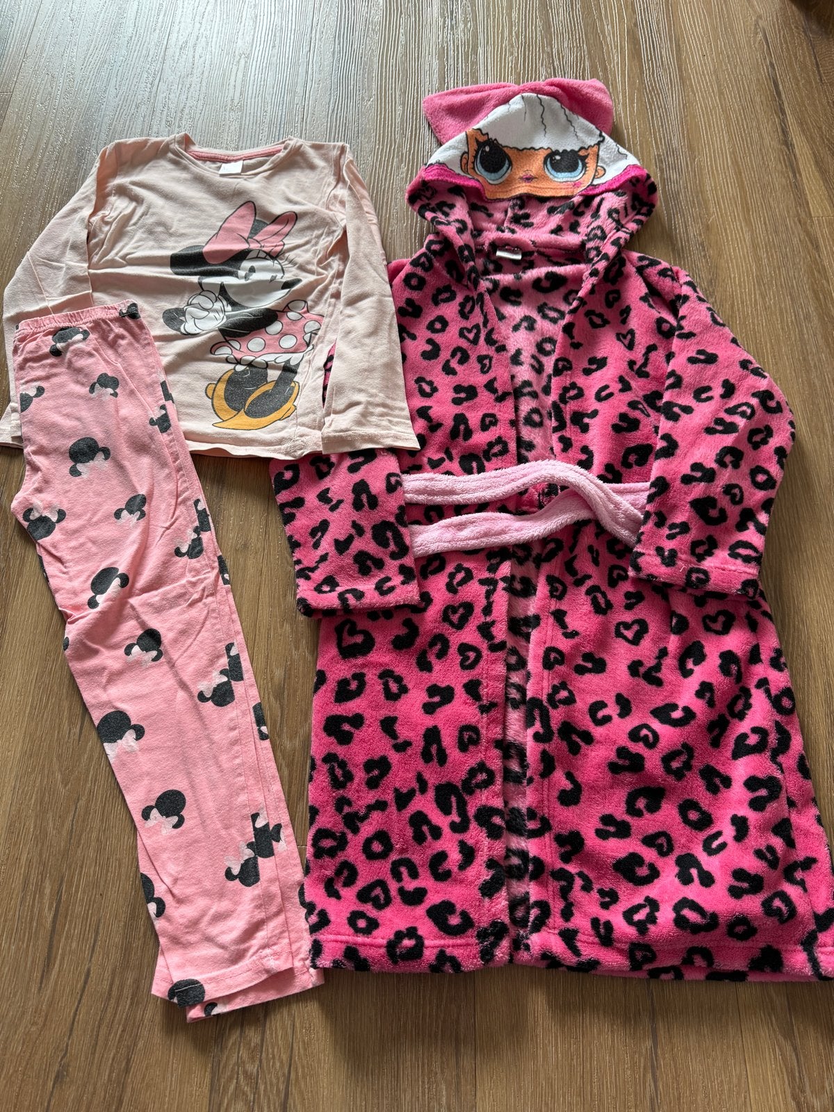 Pyjama en badjas 110/116, Ophalen of Verzenden, Gebruikt, Meisje
