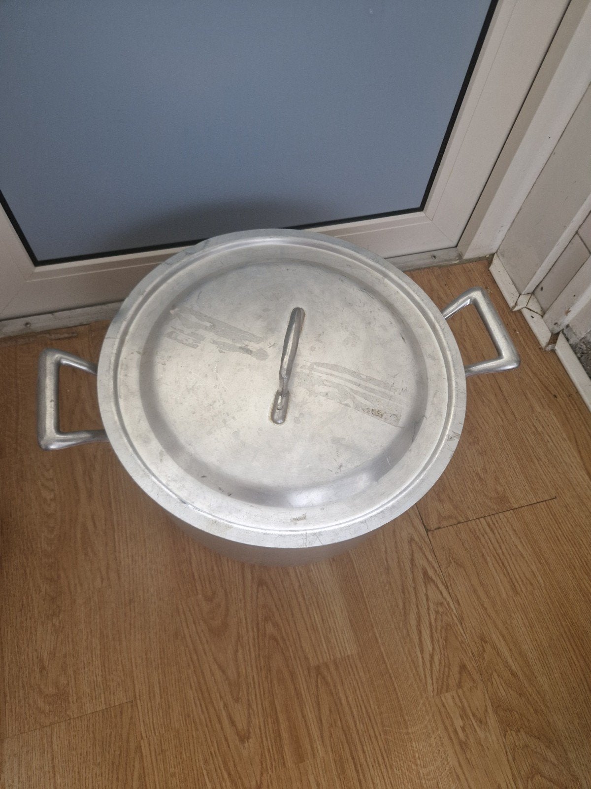 Grote pan, Ophalen