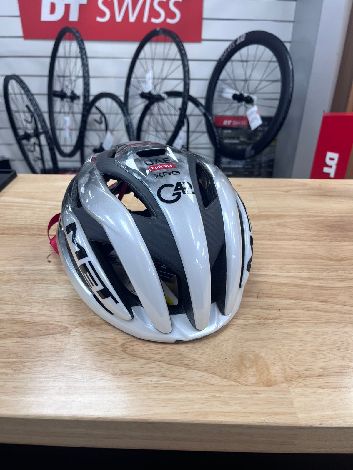 MET fietshelm Team UAE CARBON editie, Fietsen en Brommers, Ophalen of Verzenden, Nieuw, S, Heer of Dame