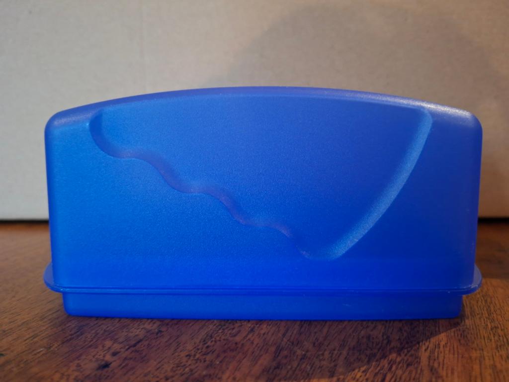 Blauwe Tupperware botervloot - Houdt boter vers, Huis en Inrichting, Keuken | Tupperware, Ophalen of Verzenden, Gebruikt, Blauw