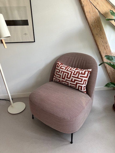 ZGAN Gubi Sejour fauteuil, Ophalen, 75 tot 100 cm, Zo goed als nieuw, Metaal