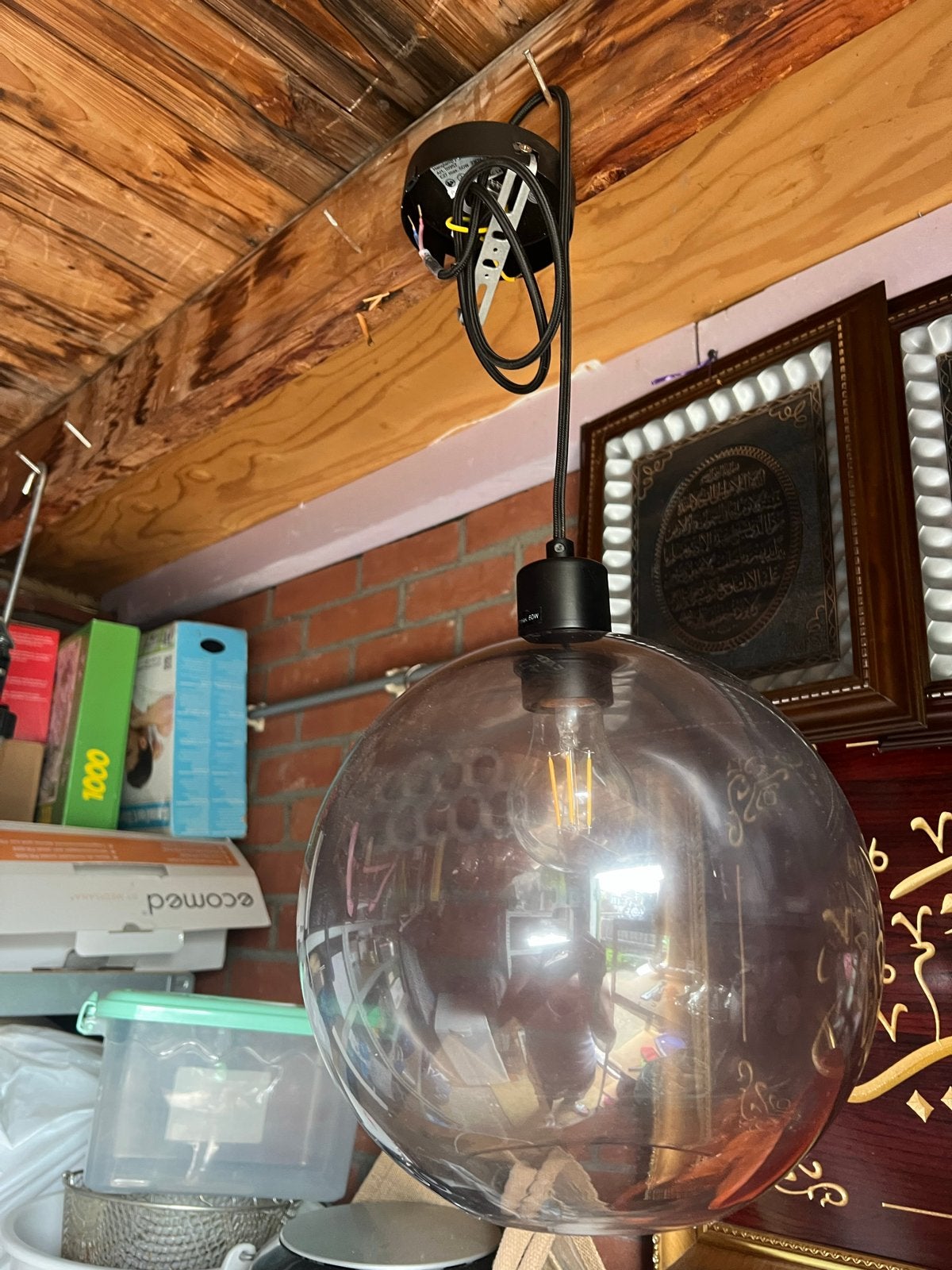 Moderne hanglamp met glazen bol - Zo goed als nieuw, Ophalen of Verzenden, Zo goed als nieuw, Glas, E27 (groot)