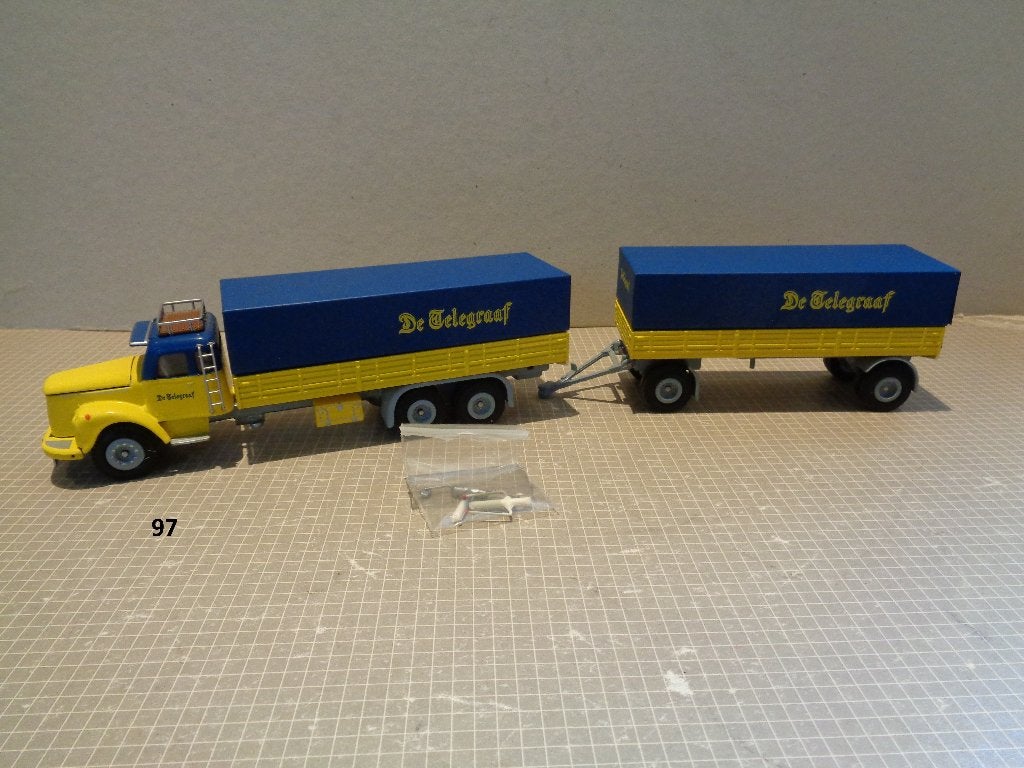 tekno scania de telegraaf, Ophalen of Verzenden, Zo goed als nieuw, Bus of Vrachtwagen, Tekno