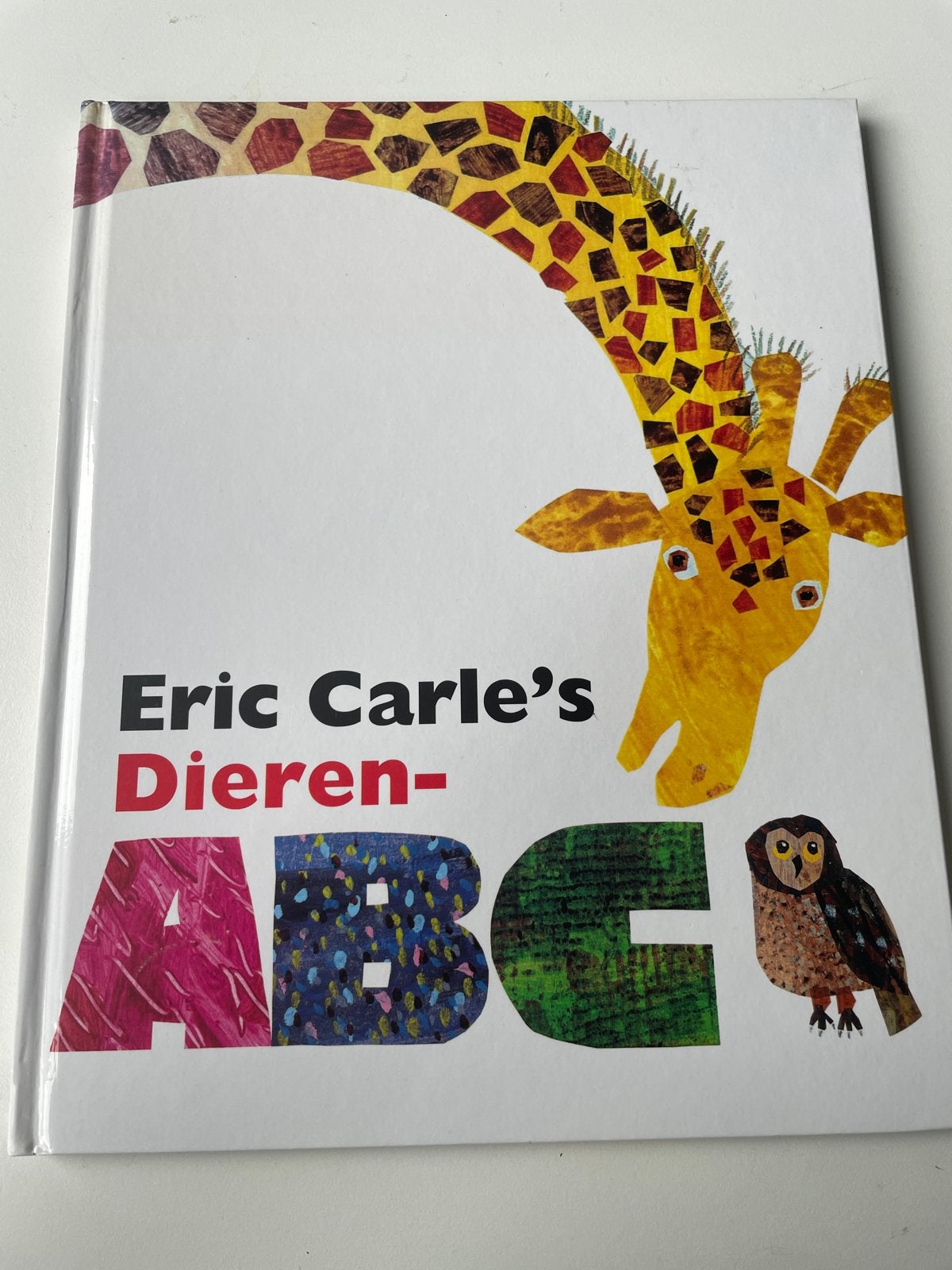 Eric Carle's Dieren-ABC - Hardcover Prentenboek, Ophalen of Verzenden, Zo goed als nieuw, 3 tot 4 jaar