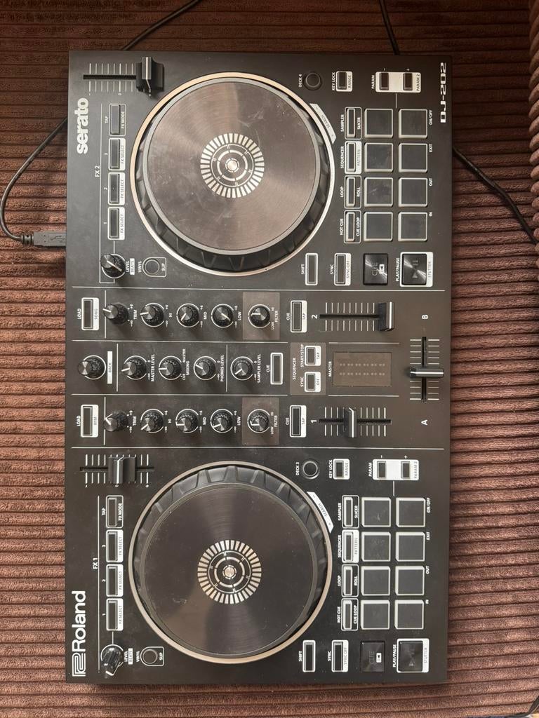 Roland DJ-202, Ophalen, Zo goed als nieuw
