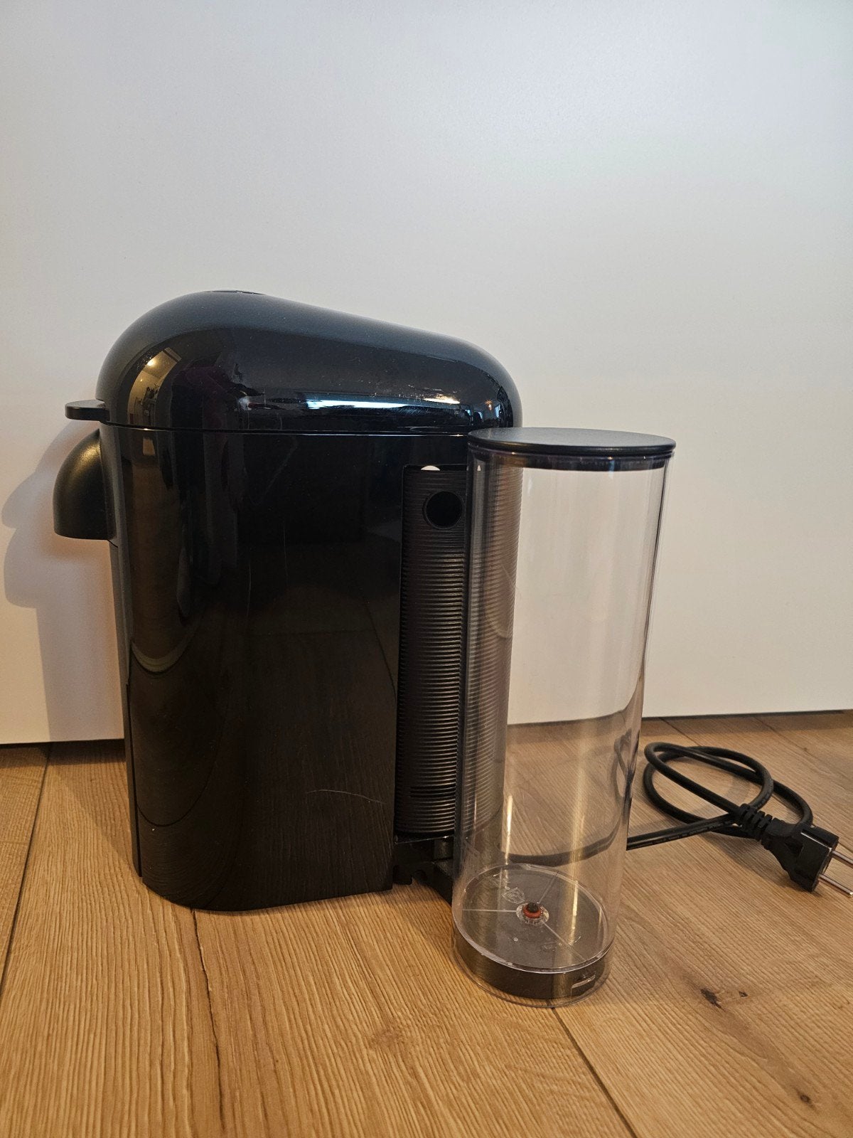Nespresso Vertuo Plus koffiecupmachine  - Nieuw!, Ophalen, Nieuw, Koffiemachine