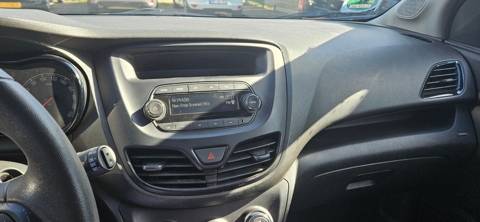 Opel Karl Originele Autoradio inclusief frame, Ophalen of Verzenden