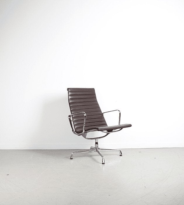 Vitra Eames EA 116 Fauteuil Bruin Leer - Aluminium, Niet ingevuld, Zo goed als nieuw, Niet ingevuld, Niet ingevuld