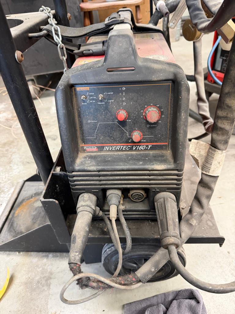 Lincoln Invertec V160-T TIG lasapparaat op kar, Doe-het-zelf en Verbouw, Gereedschap | Lasapparaten, Ophalen, Gebruikt, Minder dan 150 ampère