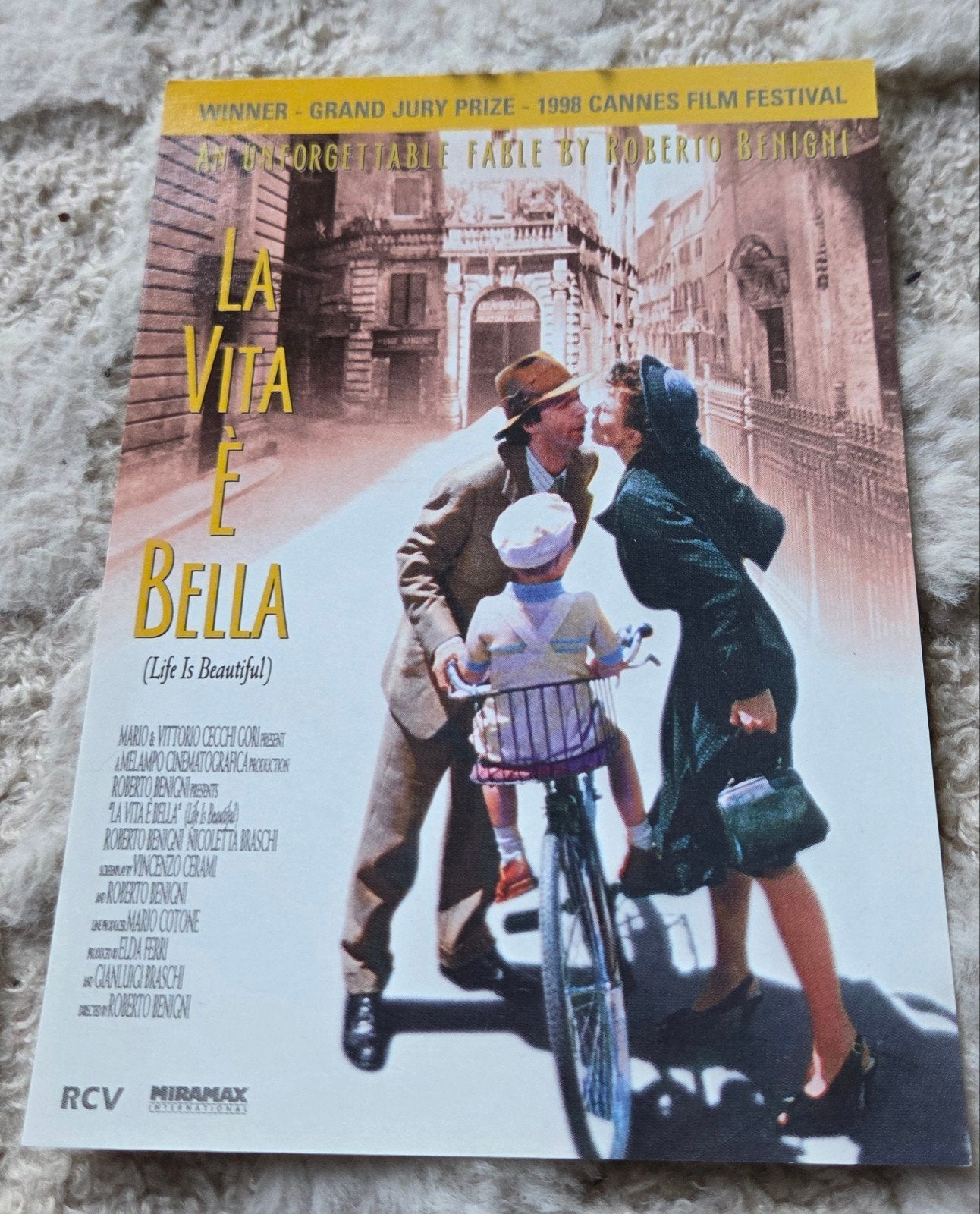 La Vita è Bella (Life Is Beautiful), Verzenden, 1980 tot heden, Ongelopen, Sterren en Beroemdheden