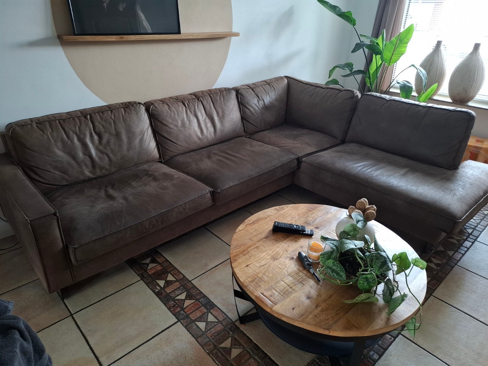 microleder hoekbank  vanaf 14 september beschikbaar, Huis en Inrichting, Ophalen, Gebruikt, Overige materialen