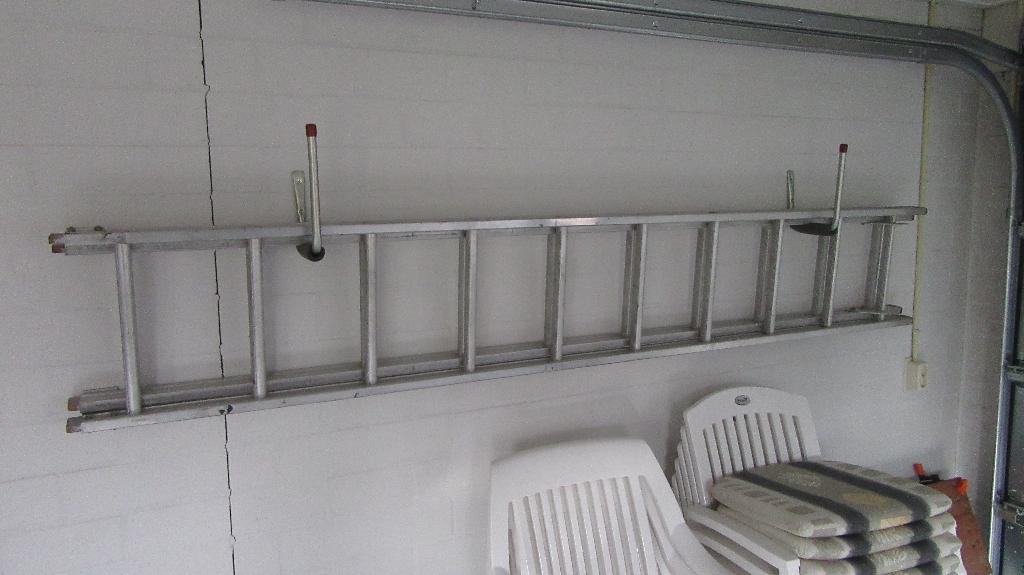 Tk 2-delige Altrex aluminium ladder trap., Ophalen, Zo goed als nieuw, Ladder, Opvouwbaar of Inschuifbaar
