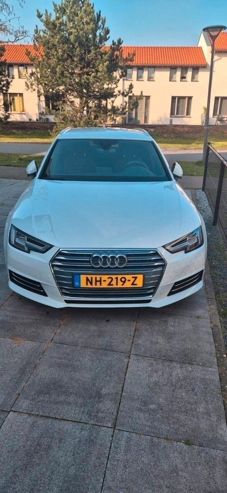 Audi A4 2.0 TDI 150pk S Tronic 2016 Wit, Auto's, 4 cilinders, A4, Wit, Diesel