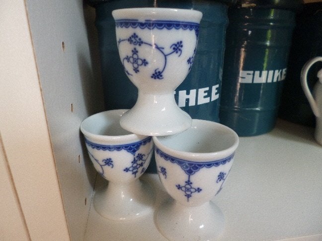 3 x Eierdop blauw /wit bloem decor, Ophalen of Verzenden
