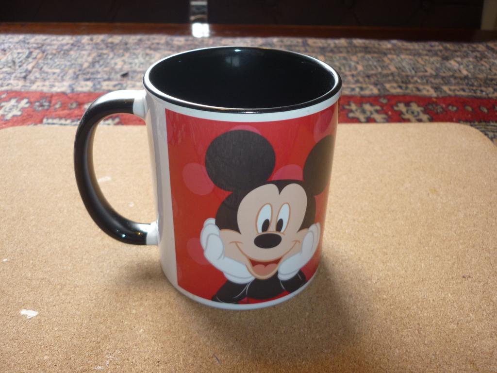 Mooie Mickey Mouse mok en beker in zeer goede staat, Ophalen of Verzenden, Overige figuren, Zo goed als nieuw, Servies