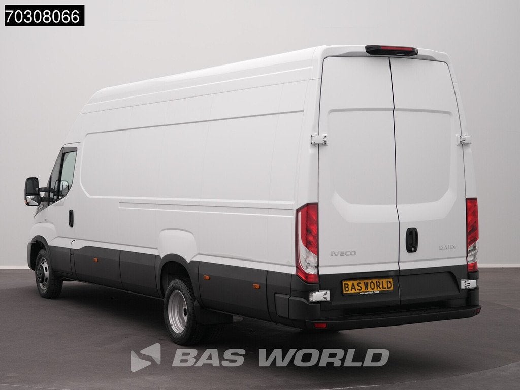 Iveco Daily 35C21 3.0L Automaat L4H3 Dubbellucht 210PK LED A, Auto's, Automaat, Multifunctioneel stuurwiel, Stof, Euro 6