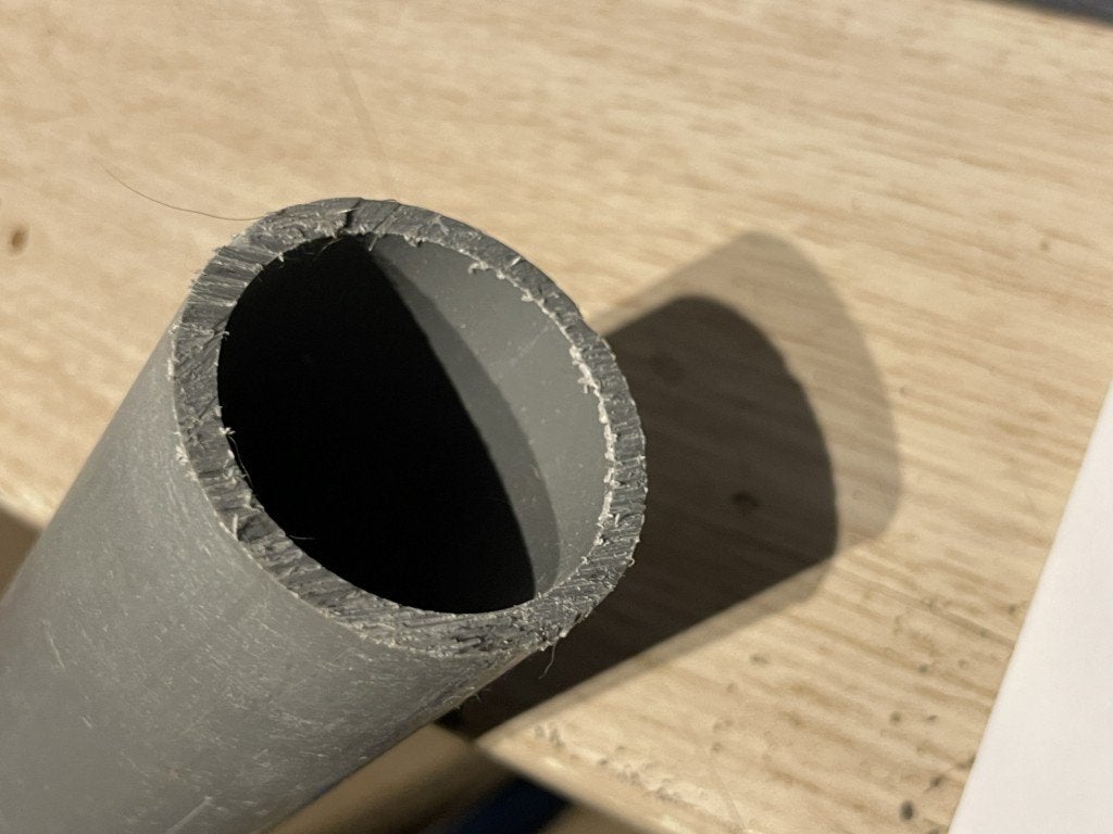 Nr.162: Rioolbuis PVC, dikwandig rond 40 mm. 2 stukken, Doe-het-zelf en Verbouw, Buizen en Afvoer, Ophalen, Pvc, 2 tot 4 meter
